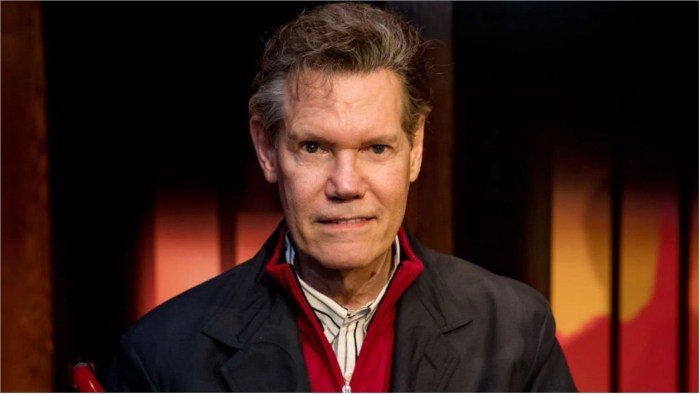 Randy travis drinks cold beer